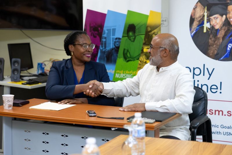 USM–NIPA Collaboration Presented with Ministerial Support